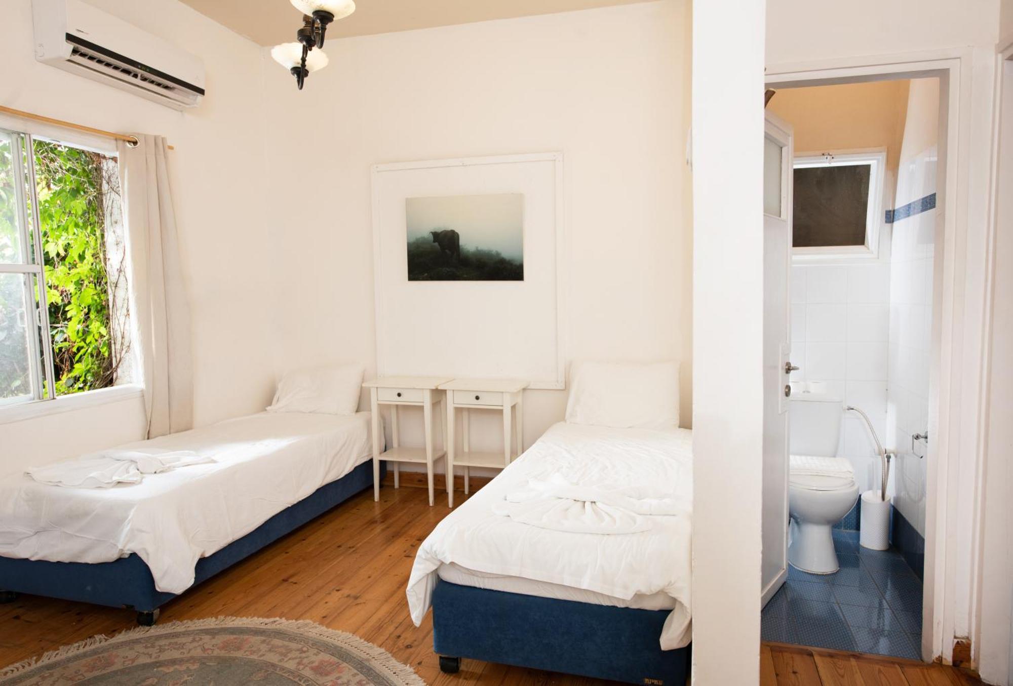 Vitrage Holiday Village And Spa Beit Hillel Room photo